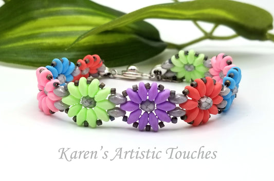 Daisy Chain Beaded Weaving Bracelet, Frosted Pastel Colors Flower Bracelet, Multicolor Jewelry, Teen Gift