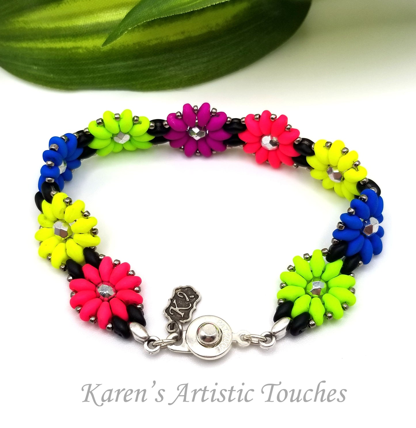 Daisy Chain Beaded Weaving Bracelet, Neon Colors Flower Bracelet, Multicolor Jewelry, Teen Gift