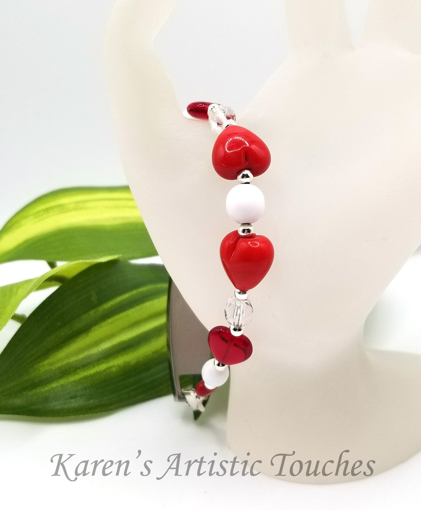 Romantic Hearts Red Glass Beaded Medical Alert Bracelet: Stylish Medical ID for Allergies and Awareness