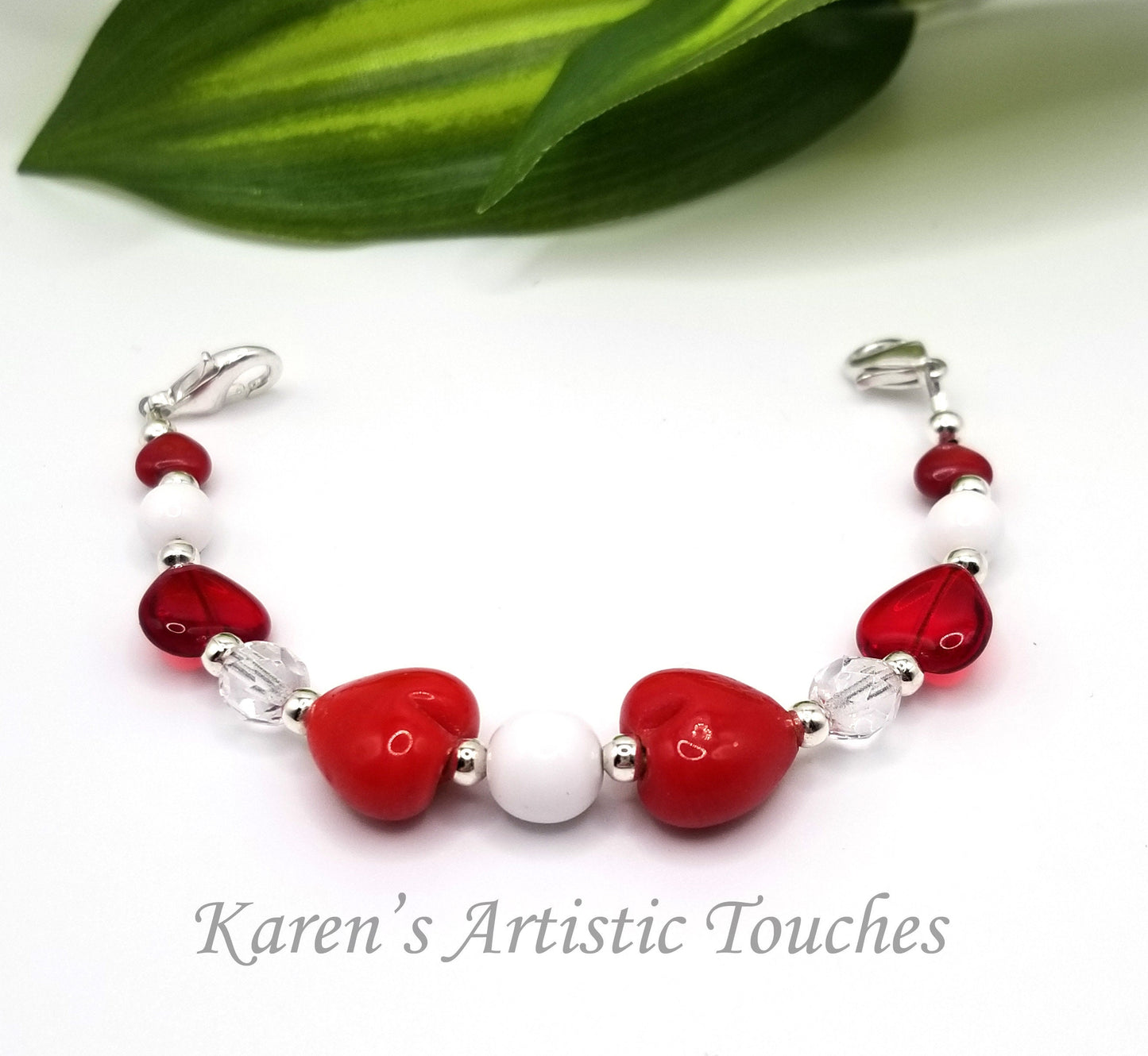 Romantic Hearts Red Glass Beaded Medical Alert Bracelet: Stylish Medical ID for Allergies and Awareness